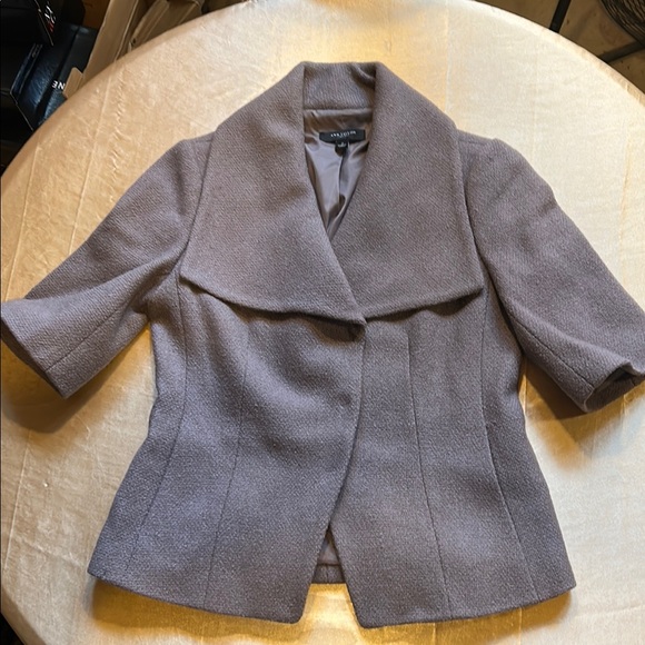 NWOT ANN TAYLOR ELEGANT Taupe Gray Blazer 2 - Picture 1 of 5